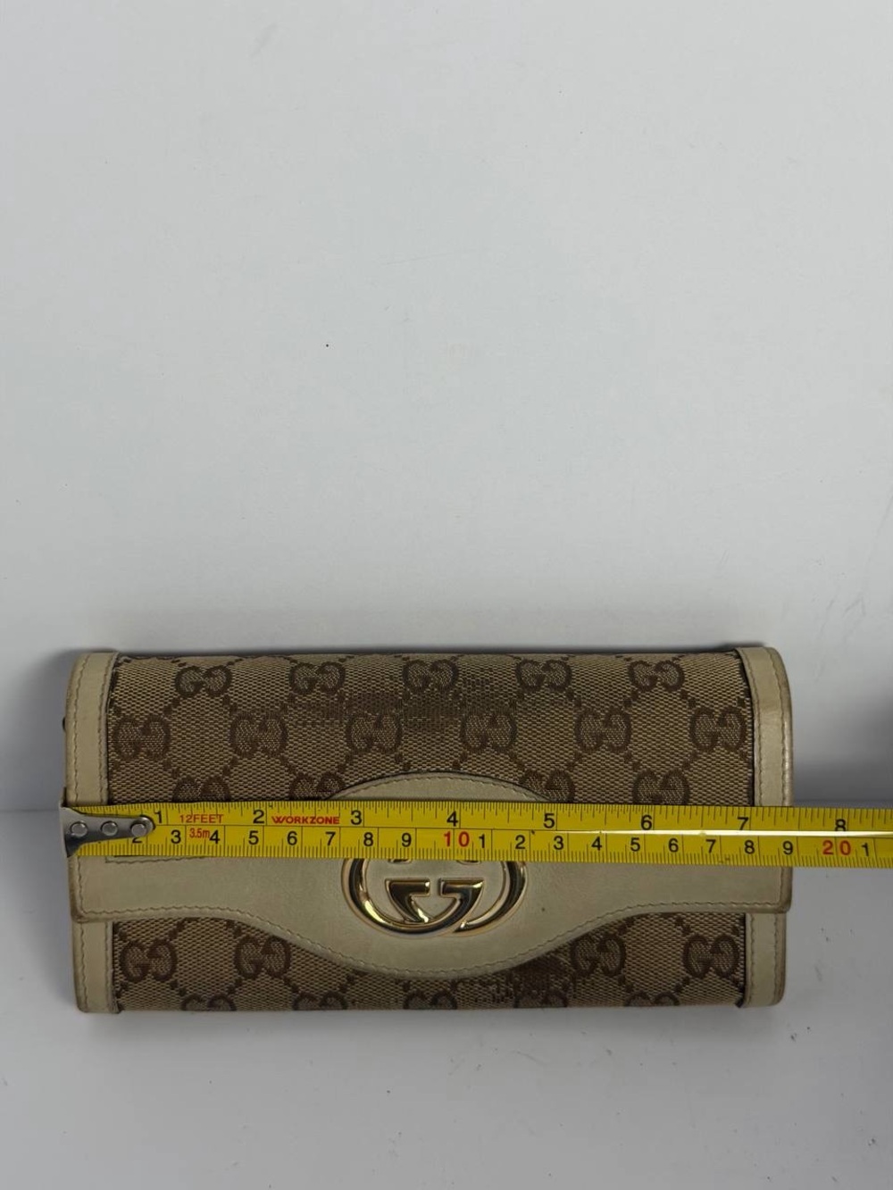 Gucci Sukey Beige GG Canvas Continental Wallet - Picture 2 of 14